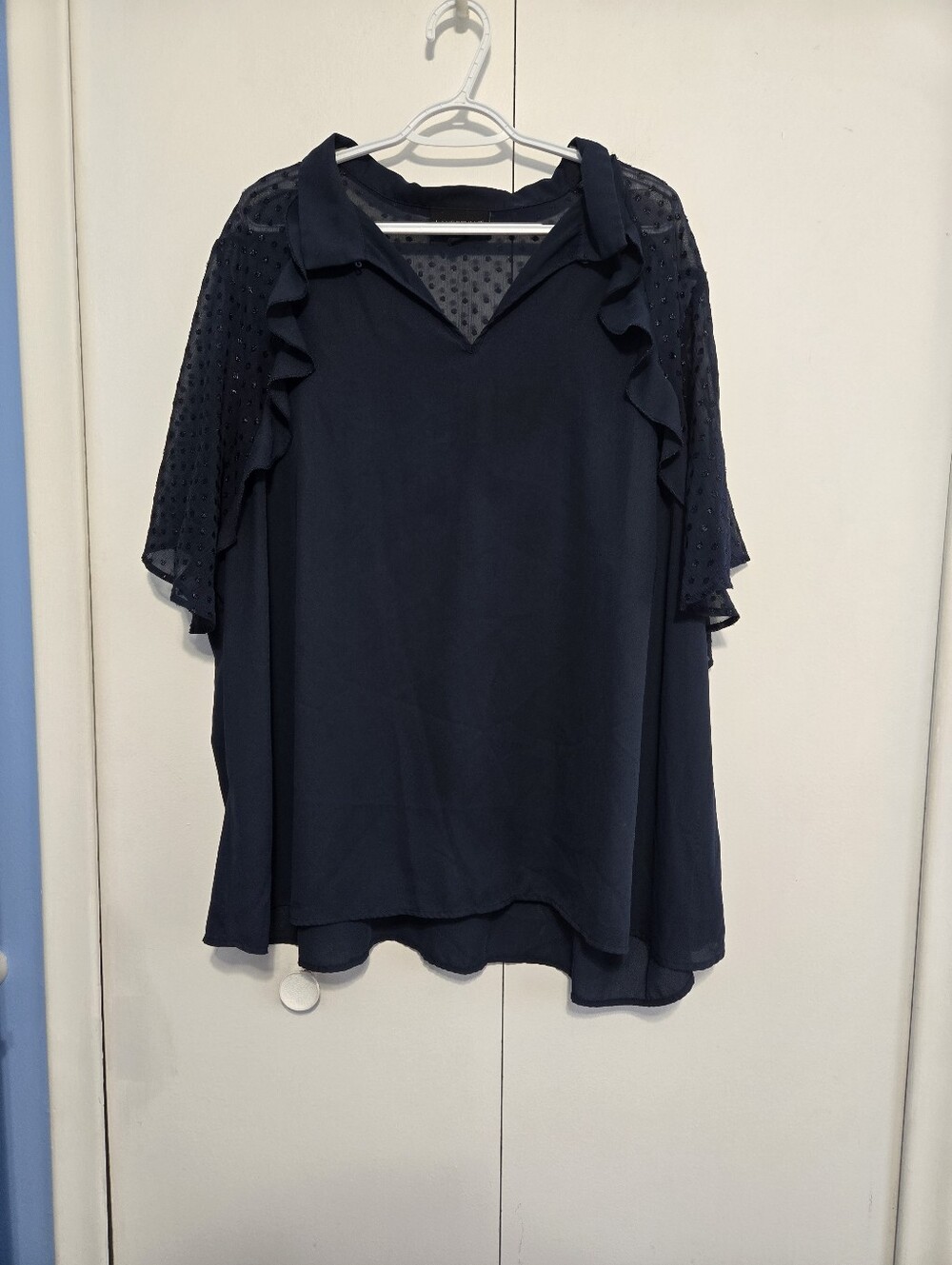 Lane Bryant 28 Navy Swiss Dot Ruffle Sleeve Blouse Plus Size‎ Top